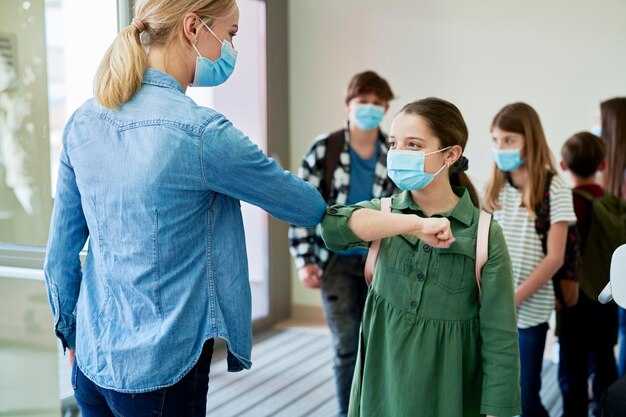 Поддержание связи с выпускниками и развитие сообщества