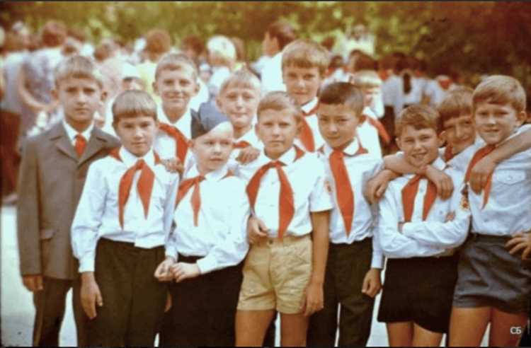 Определение основного контекста пионерского лагеря
